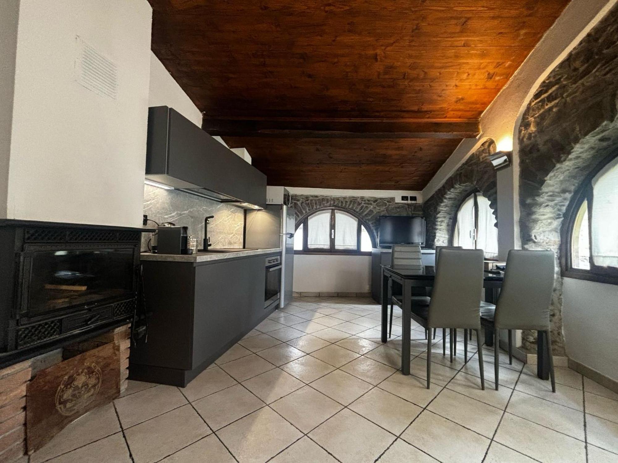 ドルチェアックアCasa Aleアパートメント エクステリア 写真